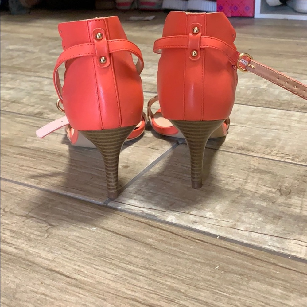 Heels - Picture 3 of 5
